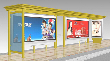 山东莱芜百座公交候车亭接受“检查”